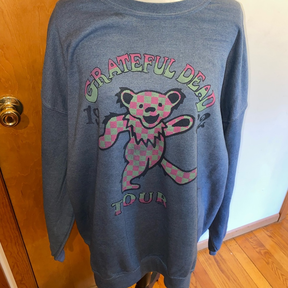 Greatful dead tour sweatshirt